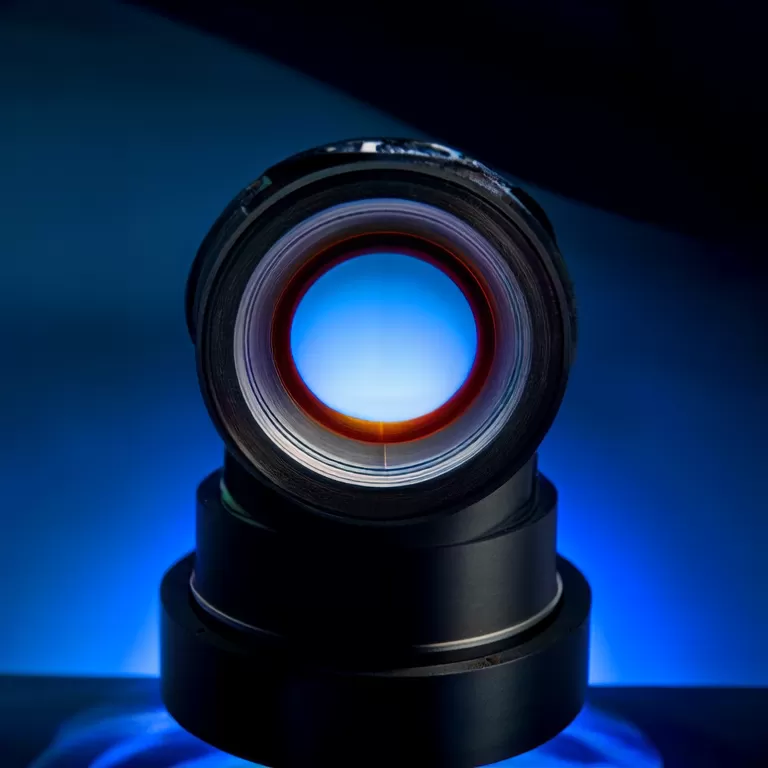 How to avoid image distortion in MWIR systems